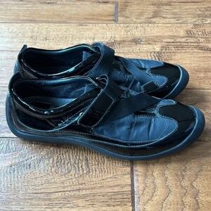Cole Haan G Series Black Patent Leather Cross Strap Sneakers Size 6